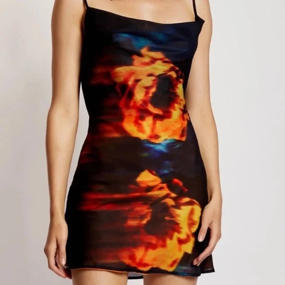 MESHKI Cleo dress NWT - size MEDIUM